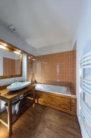 Les Balcons du Viso - Salle de bain