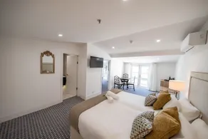 Seahorse Inn Hotel & Villas - Room