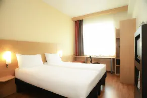 Ibis Warszawa Ostrobramska - Room
