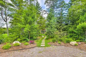 Lakefront Cabin w/ Private Dock & Fire Pit! - Interiør