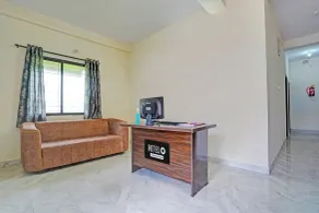 Super Hotel O CRPF Crossway Formerly V7 Inn Service Apartment - Reception