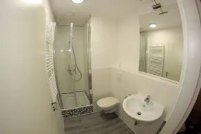 Botschaft - Bathroom