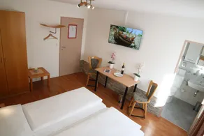 Hotel Paradis-Leukerbad-Therme - Chambre
