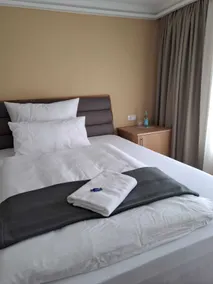Hotel Rhin Inn - Quarto