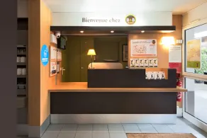 B&B HOTEL Grenoble Université 1 - Reception