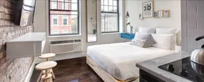 East Village Hotel - Rum