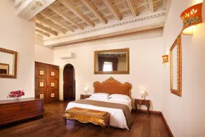 Pantheon Inn - Chambre