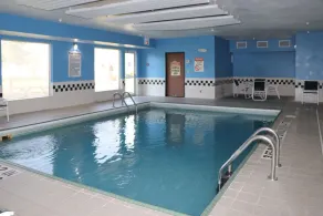 Quality Inn Evansville Eastland Area - Piscine