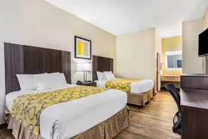 Baymont by Wyndham Midway Tallahassee - Værelse