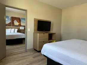 Days Inn by Wyndham Oklahoma City - Room