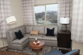 Hotel Indigo Naperville Riverwalk by IHG - Vue de la chambre