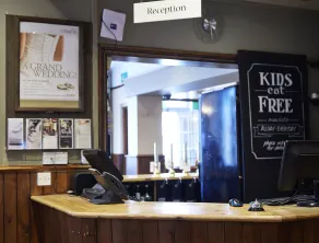 White Hart by Chef & Brewer Collection - Reception