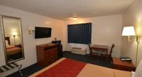 Econo Inn and suites - View from room
