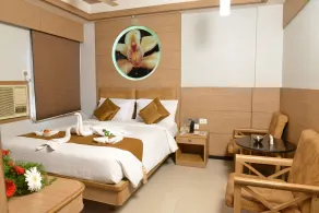 Sree Bharani Hotels - Chambre