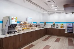 Holiday Inn Express & Suites West Plains Southwest by IHG - Restaurant