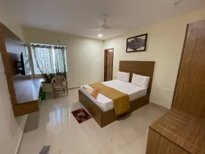 SriLakshmitulasiresidency by pickurstay - Zimmer