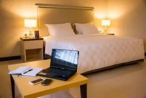 Bella Hotel Surabaya - Room