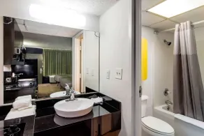 Studio 6 Extended Stay - Lagrange, GA - Salle de bain