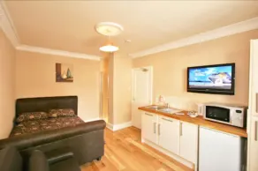  Central Studios Gloucester Road by Rooms Booked - Free Parking - Habitación
