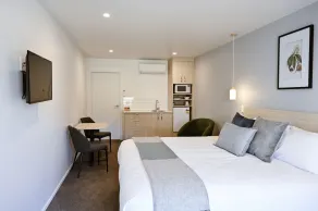 Tatum - Habitación
