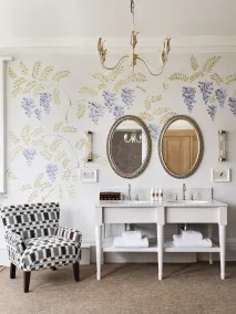 The Retreat, Elcot Park - Room