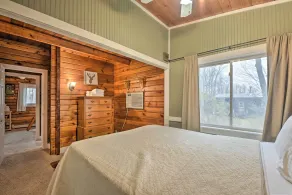 Cozy Lake Champlain Cottage w/ Private Beach! - Interiør