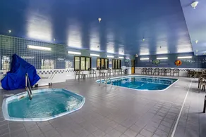 Econo Lodge Luverne I-90 - Pool