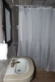 Hotel Brisas Del Pacifico - Bathroom