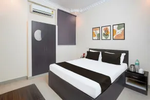 Hotel O Janappanchatram - Room
