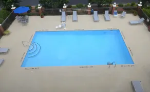 Hampton Inn Roxboro - Pool