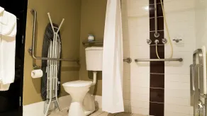 Windsor Castle Hotel - Bathroom