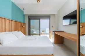 HP Family Suites - Room
