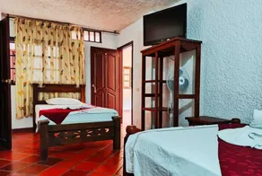 HOTEL EL PORTON DE SAN GIL - Room