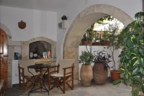 Pension Castello - Interior entrance