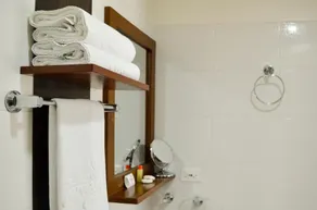 Hotel Tarigua Ocaña - Bathroom