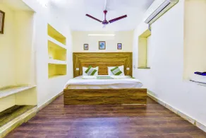 Hotel Castle Rock Mount Abu by SAH - Room