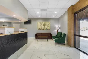 Quality Inn Columbus, MS - Hall