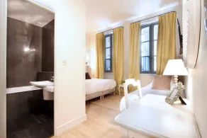 Les Quatre Dauphins - Room