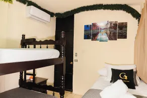 Gold House - Chambre