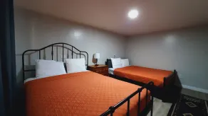 Sherwood Arms Motel - Habitación
