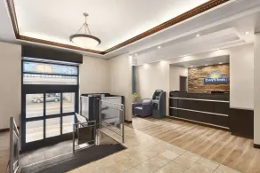 Days Inn by Wyndham Philadelphia Convention Center - Entrée intérieure
