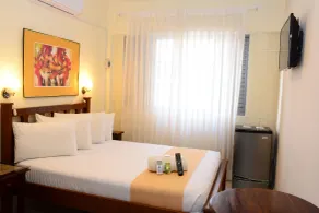 La Siesta Hotel - Room
