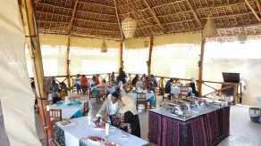 Jabali Bungalows Lodge - Restaurant
