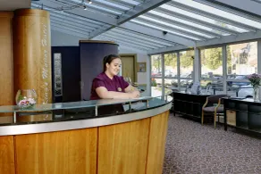 Best Western Kings Manor - Recepción