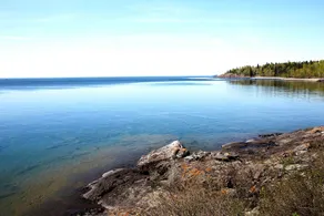 Cozy Schroeder Studio w/ Deck on Lake Superior - Innenbereich