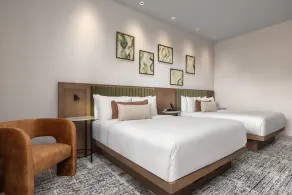 Hotel Railwayparc Montreal, Tapestry Collection By Hilton - Room