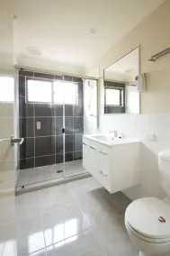 Rockhampton Serviced Apartments - Bathroom