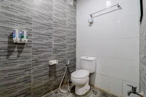 E Kamar Jogja - Badeværelse