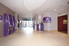 Premier Inn Edinburgh Park - Airport - Reception