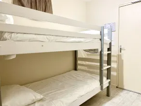 Hôtel des quatre saisons - Værelse